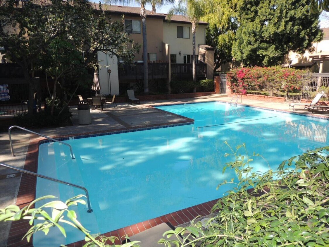 Primary Photo - 7974 Mission Center Ct