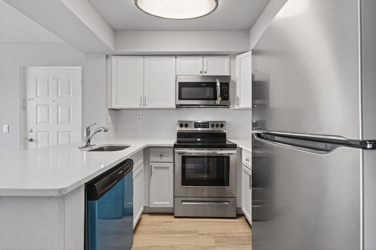 Primary Photo - ONE BEDROOM ONE BATHROOM! WATERFRONT COMMU...