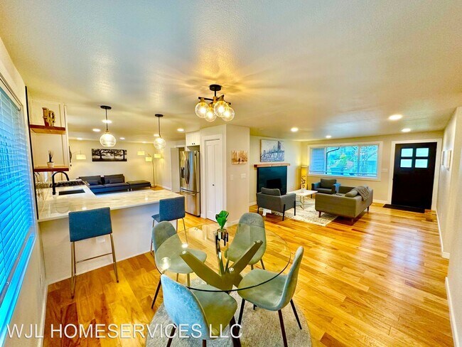 Building Photo - 3 br, 2 bath House - 2218 166th Place NE