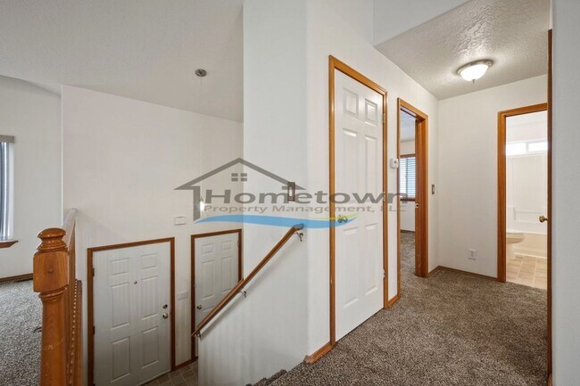 Foto del edificio - 433 N Brushwood Ct