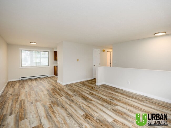 Building Photo - Great opportunity for duplex in Cheney