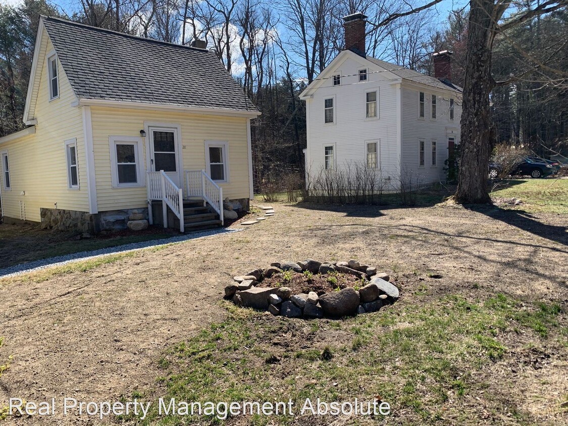 Primary Photo - 2 br, 1 bath House - 28 Main St