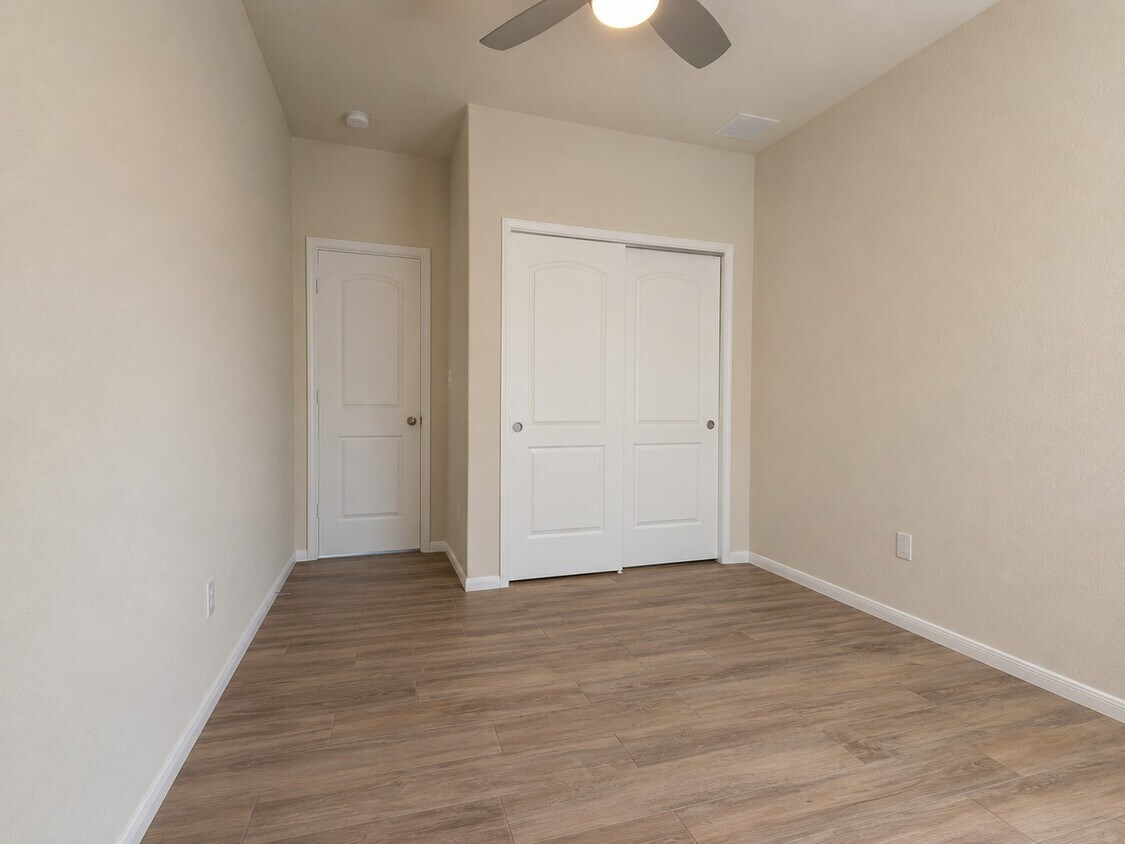 Building Photo - 5707 Harmony Bay Cir