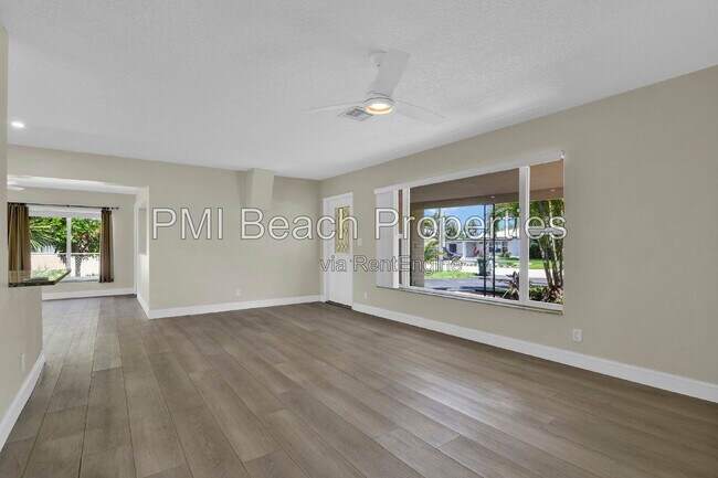 Foto del edificio - 350 NE 29th St