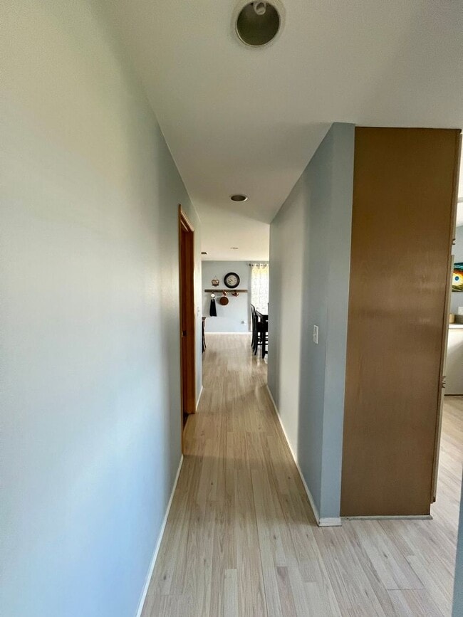 Building Photo - 3 Bd., 2 Ba., in Birch Bay Sea Links Gated Community