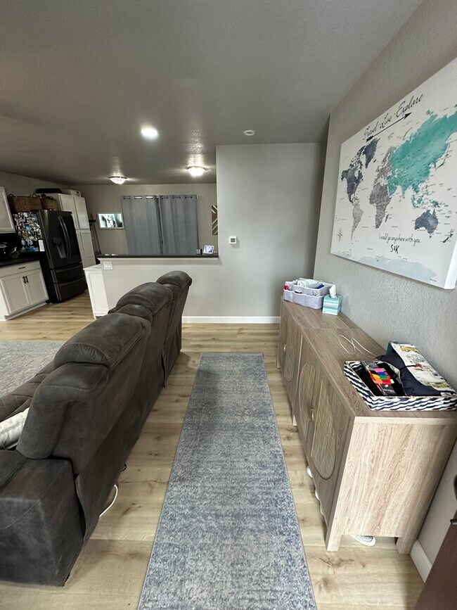 Photo - 11916 Barrett St House