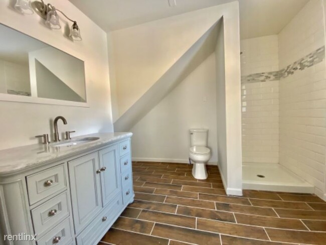 Building Photo - 3 br, 2 bath House - 10 Palomino Pl