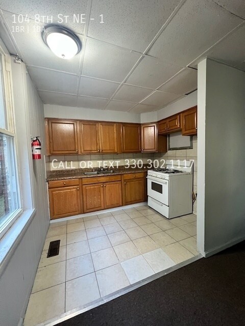 Foto del edificio - One bedroom for rent - Massillon