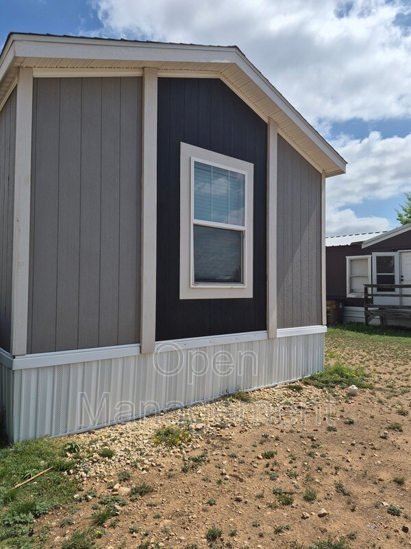 Foto del edificio - 3300 Voight Blvd