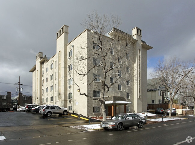 Monterey Plaza Apartments