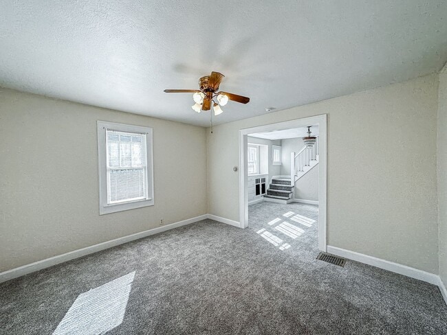 Building Photo - 508-508 Emerson Ave