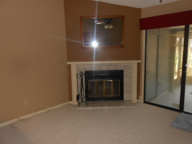 Building Photo - 7379 Colony Cove Ln