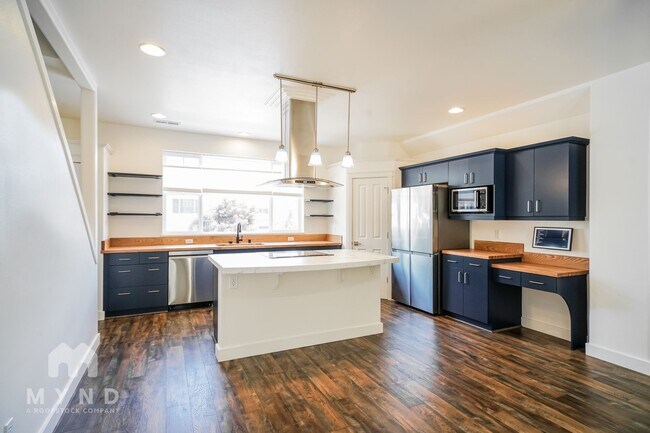 Foto del edificio - 13908 NE 23rd Ave