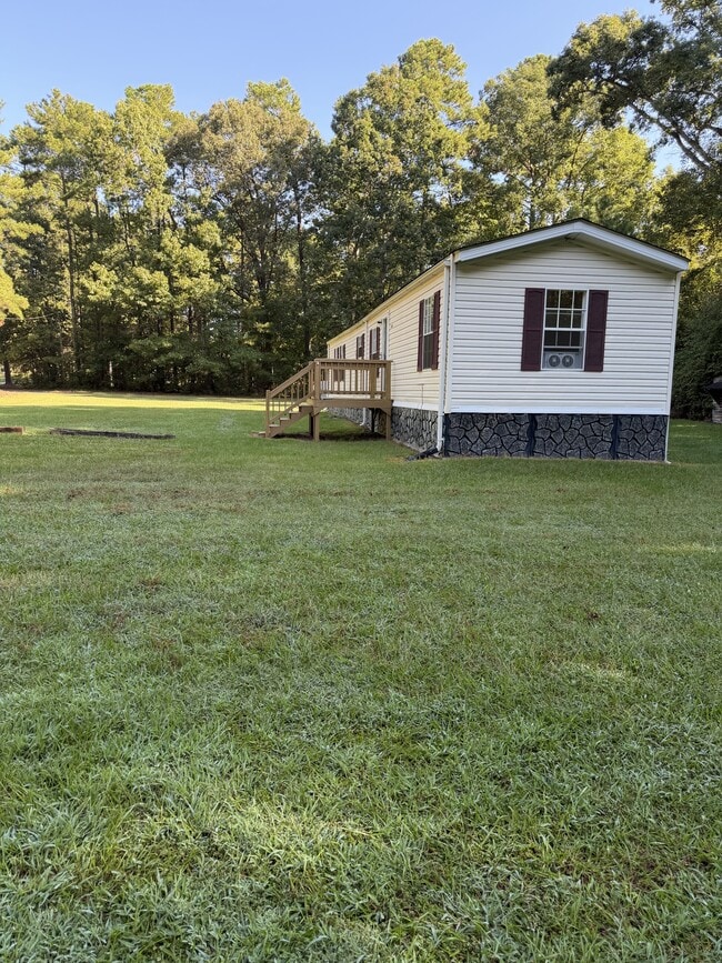 Building Photo - 5808 Applewhite Rd