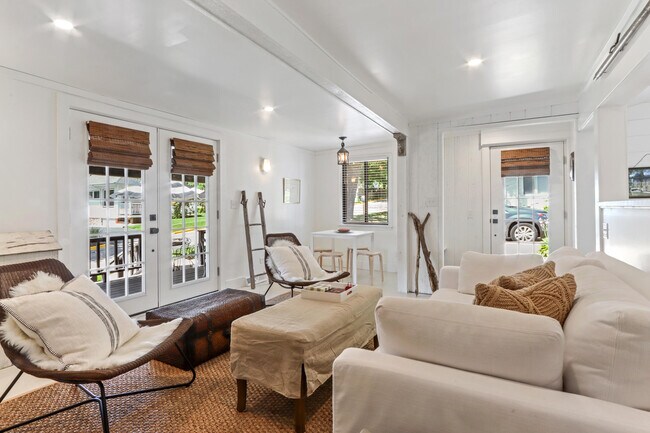 Foto del edificio - 303 Bay View Ave
