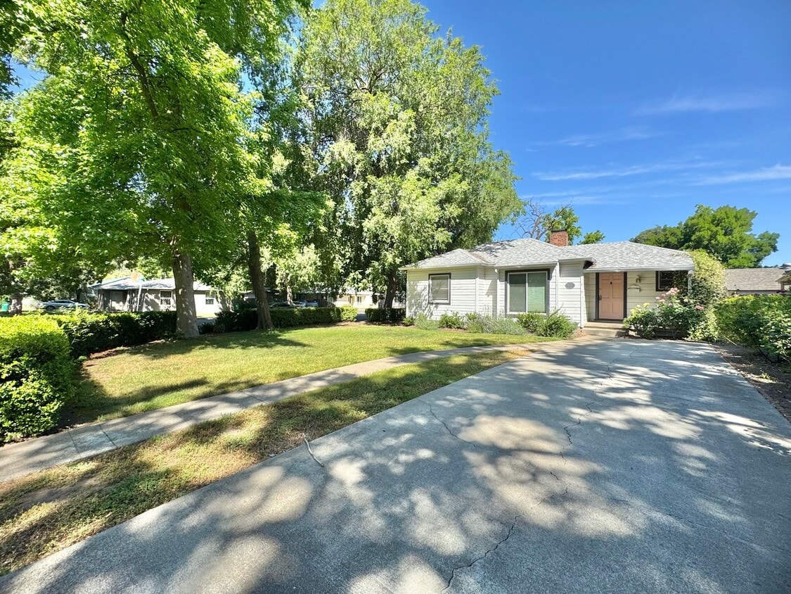 Foto principal - 548 W 4th Ave