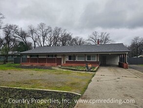 Building Photo - 3462 White Oak Dr