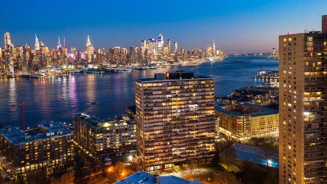 Foto del edificio - 6050 JFK Blvd E