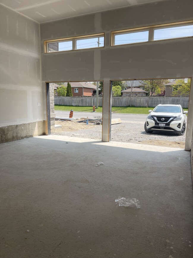 Building Photo - 148 Ramblewood Dr