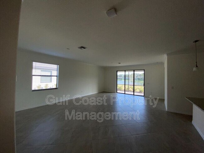 Building Photo - 17414 Blue Ridge Pl