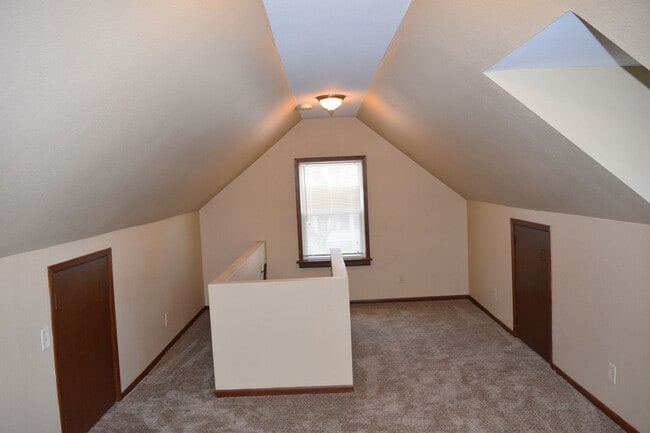 Upstairs bedroom - 425 32nd Street Northeast