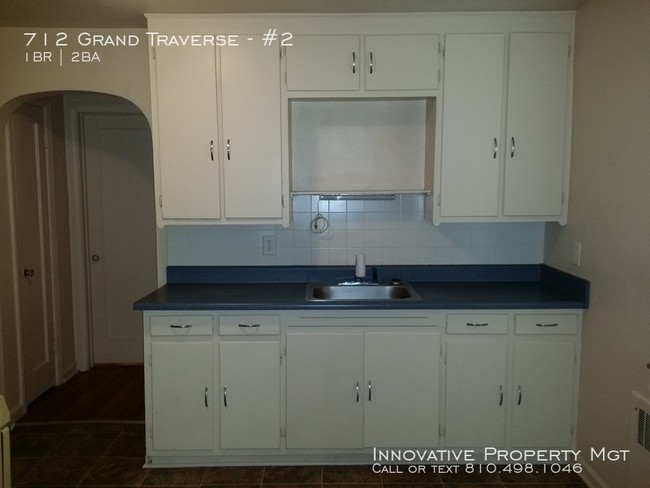 Foto del edificio - 712 S Grand Traverse St
