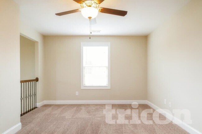Foto del edificio - 1514 Burrows Ave