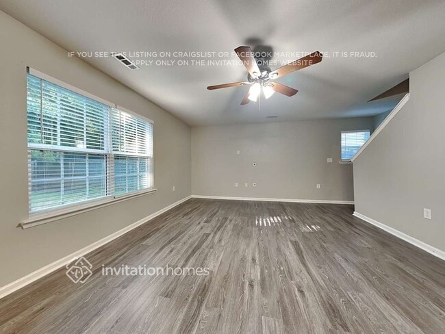 Building Photo - 5419 Graypark Dr