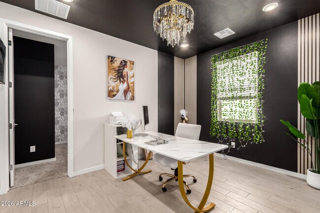 Foto del edificio - 7069 W Allen St
