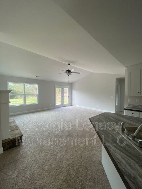 Foto del edificio - 2775 Dawkins Rd