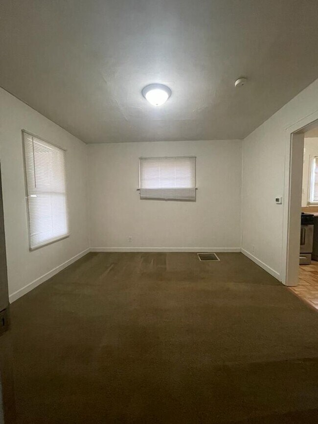 Building Photo - 1909 S. Brookfield