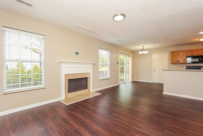 Foto del edificio - 3432 Cainbrook Crossing