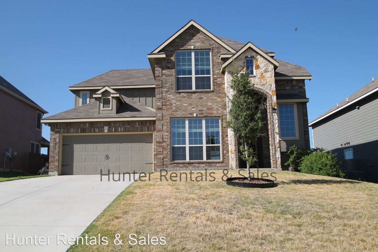 Primary Photo - 4 br, 3.5 bath House - 1453 Neff Dr
