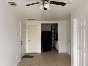 Building Photo - 3619 Rosalie St