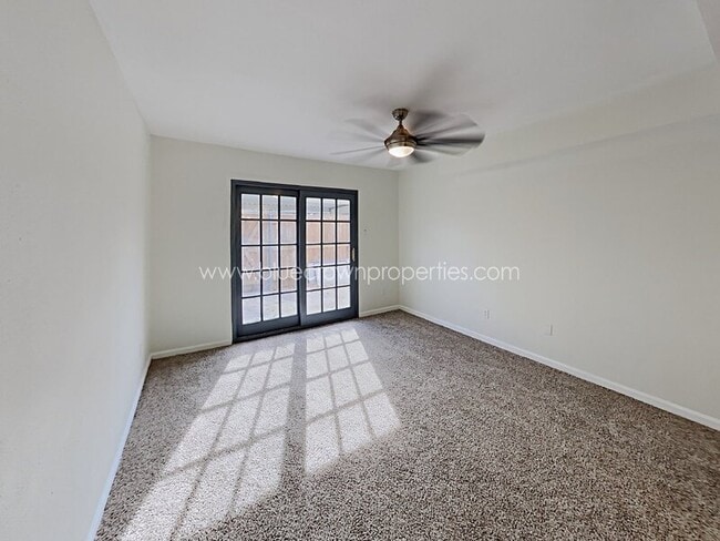 Foto del edificio - 13806 Brookgreen Dr