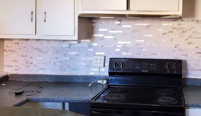 Photo - 5500 W Thompson St Apartment