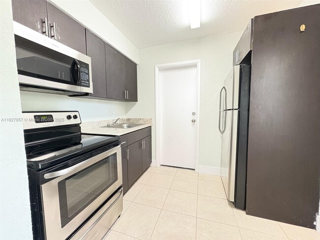Foto del edificio - 2840 Funston St