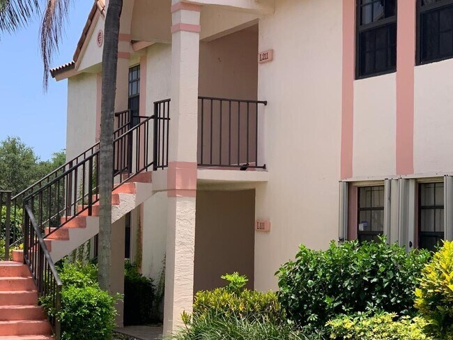Building Photo - 3170 Leewood Terrace