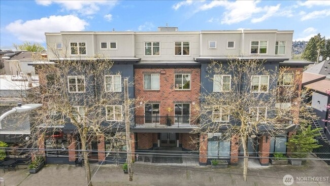 Photo - 1909 10th Ave W Apartment