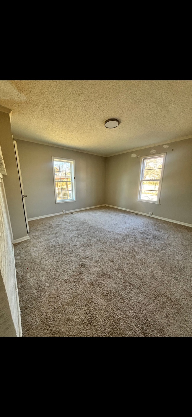 Foto del edificio - 209 Home St