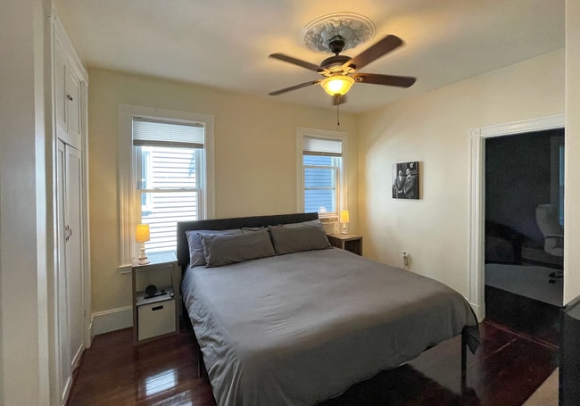 Foto del edificio - 439 Winthrop St