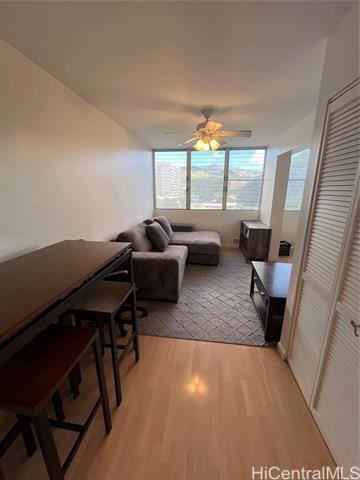 Building Photo - 2648 Kuilei St