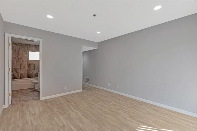 Foto del edificio - 181 Centre St