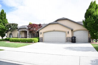 Building Photo - 2133 W 410 S