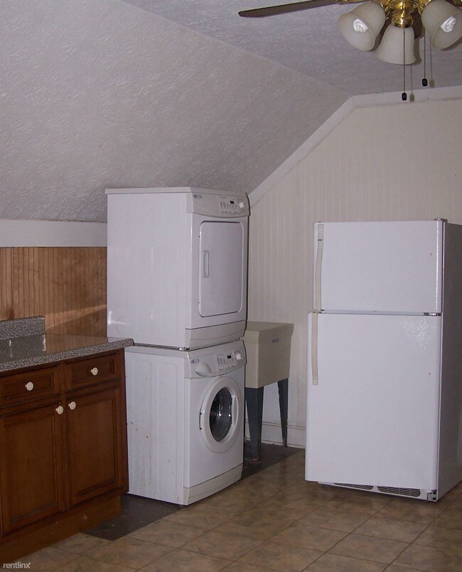 Foto del edificio - 2117 Spencerport Rd