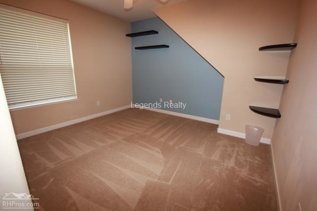 Building Photo - Sanford - 5 Bedroom, 4 Bathroom - $2695.00