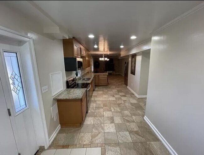 Building Photo - 5716 Trumps Mill Rd