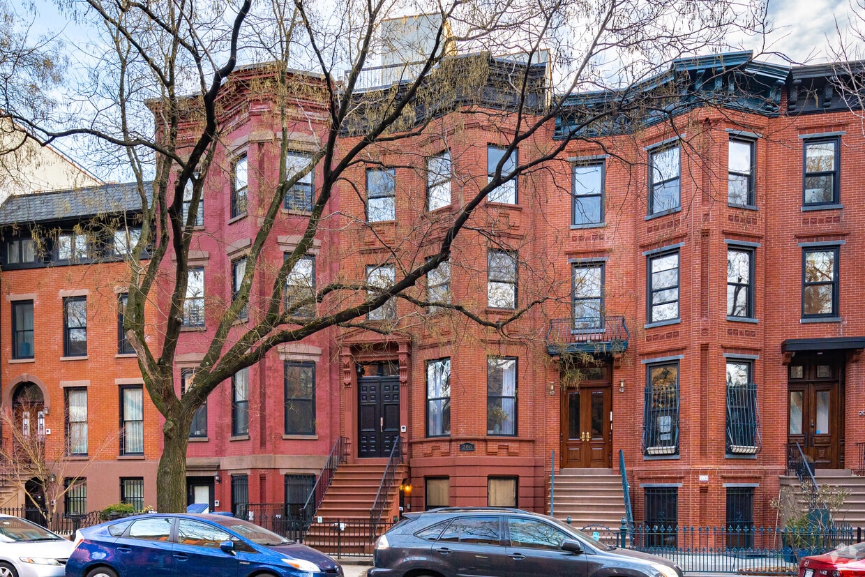 Primary Photo - 206 Prospect Pl