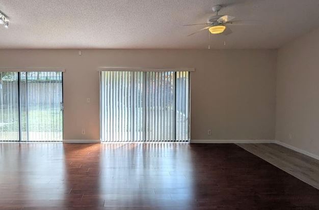 Building Photo - 10140 Torchwood Ave