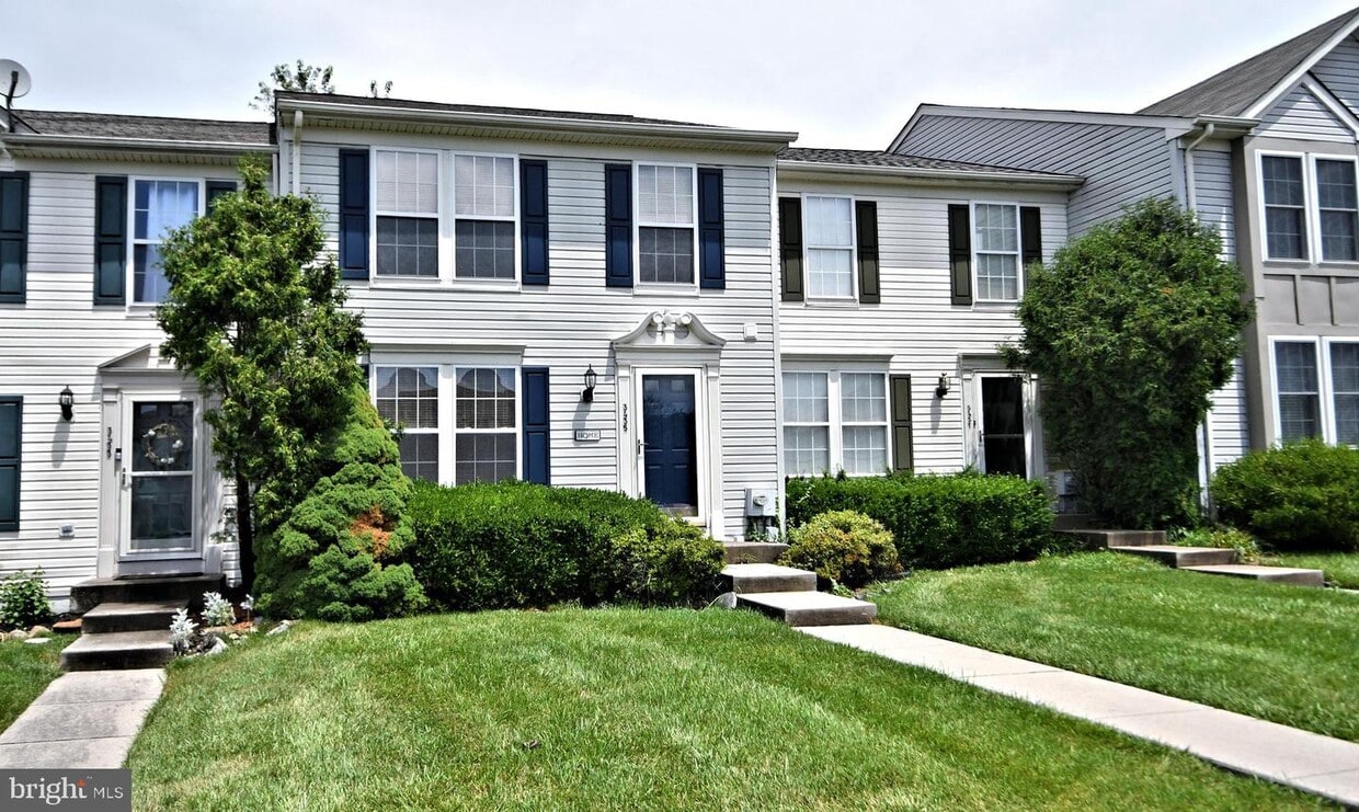3435 Westview Dr, Perkiomenville, PA 18074 Townhome Rentals in Perkiomenville PA